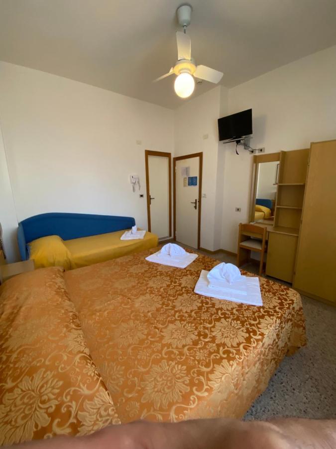 Hotel Granada كاتوليكا المظهر الخارجي الصورة