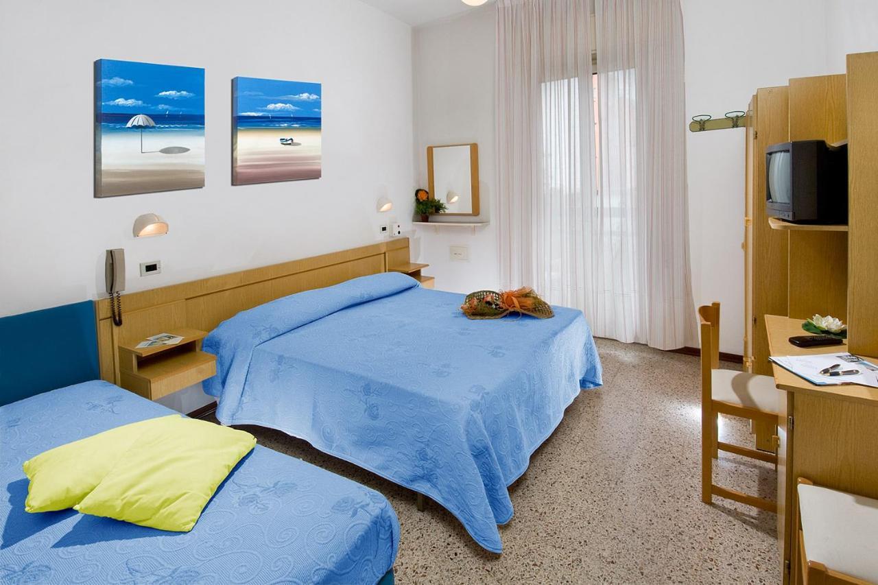 Hotel Granada كاتوليكا المظهر الخارجي الصورة