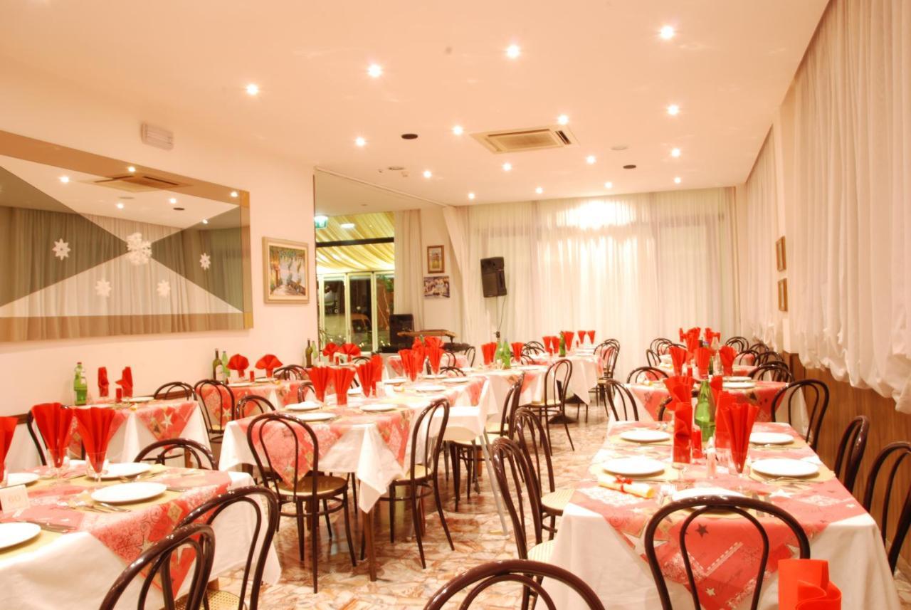 Hotel Granada كاتوليكا المظهر الخارجي الصورة