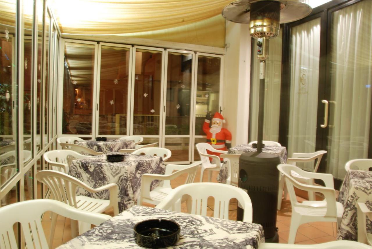 Hotel Granada كاتوليكا المظهر الخارجي الصورة