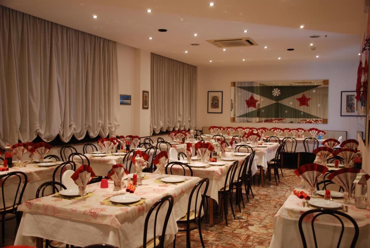 Hotel Granada كاتوليكا المظهر الخارجي الصورة